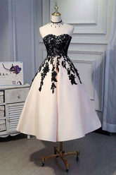 A-line Satin Sweetheart Lace Short Prom Dresses Homecoming dresses