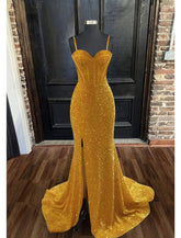 Meerjungfrau / Trompete Ballkleider Sparkle & Shine Kleid Formelle Hochzeitsgast Sweep / Brush Train Ärmellos Sweetheart Pailletten Rückenfrei mit Pailletten Schlitz