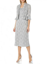 Zweiteiliges Hochzeitsgastkleid, elegant, minimalistisch, U-Ausschnitt, wadenlang, Spitze, 3/4-Ärmel, mit Schlitz vorne, Mutter der Braut