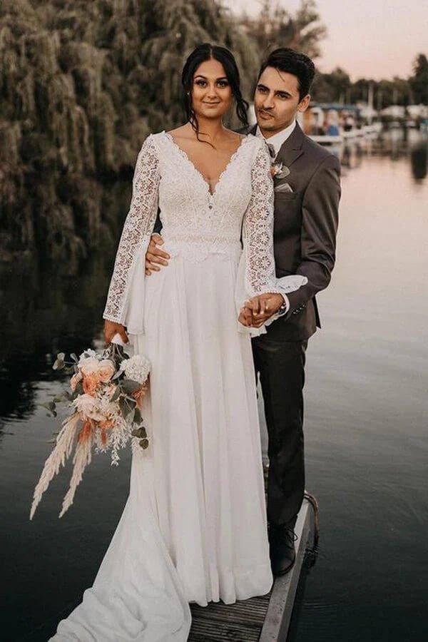 Vintage Chiffon V-Neck Wedding Dresses Backless Bridal Gowns US8 / White Vintage Chiffon V-Neck Wedding Dresses Backless Bridal Gowns US8 / White