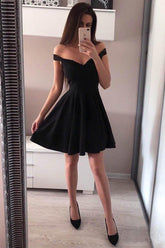 Off the Shoulder Red Homecoming Dresses Broad Strap Little Party Dress