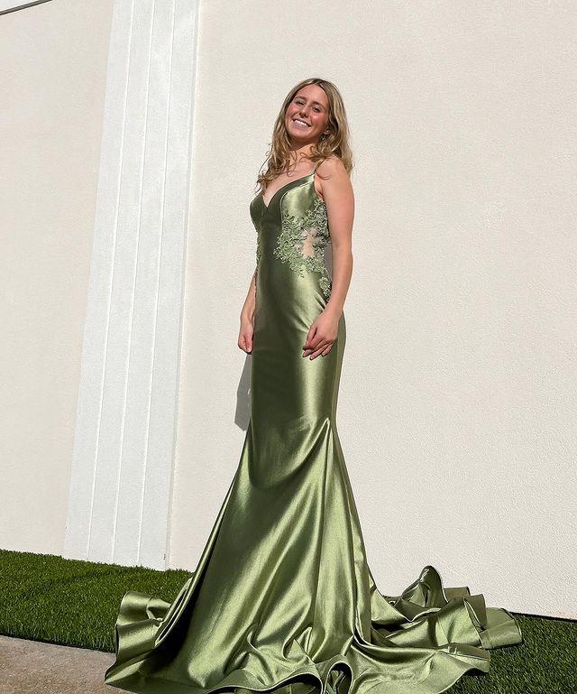 NumberSea-Long Prom Dresses Mermaid Spaghetti Straps V Neck Satin Backless  Charming Applique