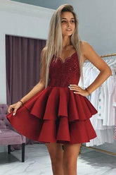 Spaghetti Straps Burgundy Appliqued Homecoming Dresses With Beading