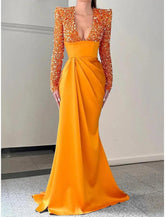 Abendkleid im Meerjungfrau-/Trompeten-Stil, Champagner, Glitzer- und Glanzkleid, formelle Schleppe, lange Ärmel, V-Ausschnitt, Satin mit Falten, Pailletten