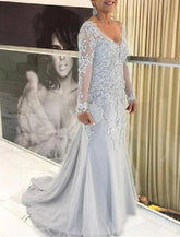 Meerjungfrau/Trompete Kleider für die Brautmutter Übergröße Bauchfrei Herbstkleider für Hochzeitsgäste Formell Sweep/Pinselzug Langarm V-Ausschnitt Spitze mit Applikationen