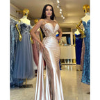 Vestido de fiesta largo de satén con encaje y lentejuelas fruncidas 