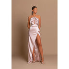 Vestido de noche formal de fiesta rosa largo con abertura lateral plisado y cuello halter único