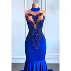 Glamouröses und dramatisches, ärmelloses, sexy Abend-, Party- und Ballkleid mit Rüschen und hohem Halsausschnitt