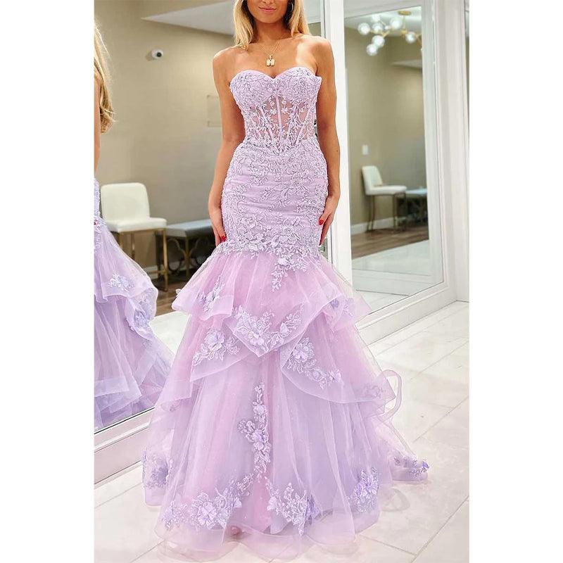 Trompeten-Kleid mit herzförmigem Ausschnitt und Spitzenapplikationen und Tüllschleppe, Party-/Abschlussball-/Abendkleid 