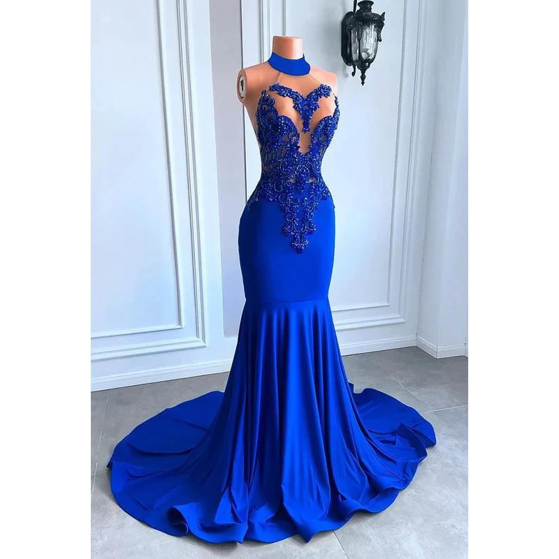 Glamouröses und dramatisches, ärmelloses, sexy Abend-, Party- und Ballkleid mit Rüschen und hohem Halsausschnitt