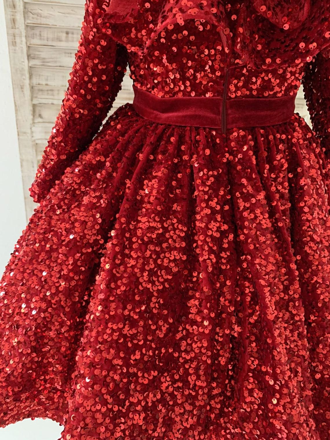 Vestido de niña burdeos hasta la rodilla de terciopelo con lentejuelas 