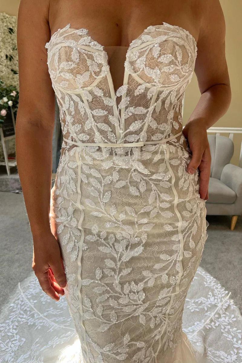 Brautkleid Spitze Trägerlos Meerjungfrau Lang