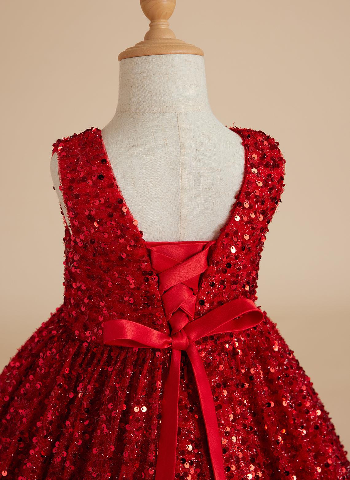Deslumbrante vestido de princesa con lentejuelas rojas, escote en V y cola de corte para niñas 