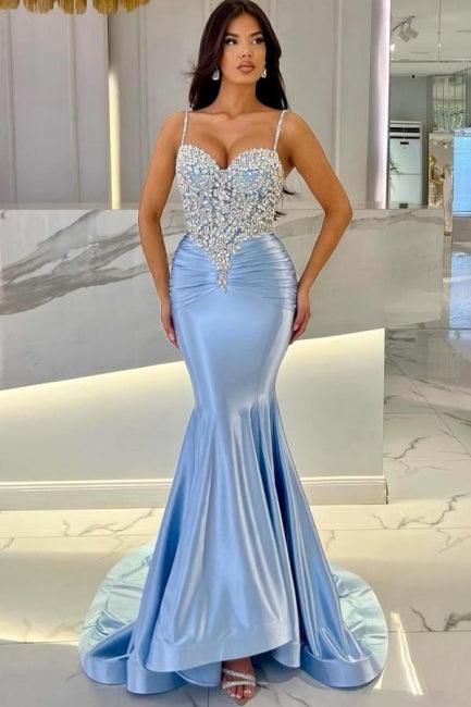Attraktives langes Meerjungfrau-Ballkleid mit Spaghettiträgern und Schleppe aus Spitze