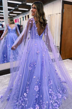 Vestido de fiesta de encaje floral lavanda, corte A, mangas tipo capa, corte A, escote corazón, tul escalonado, largo con abertura