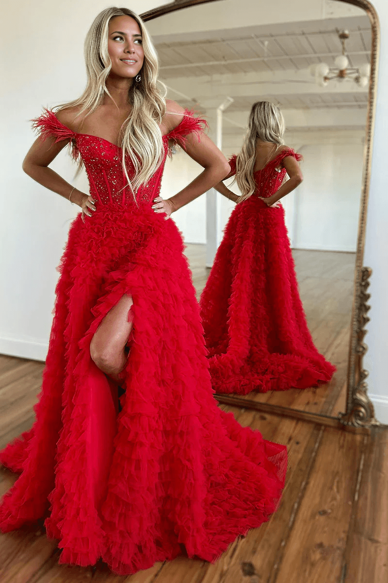 Vestido de fiesta de corte A con escote en forma de corazón, de tul escalonado y largo con abertura