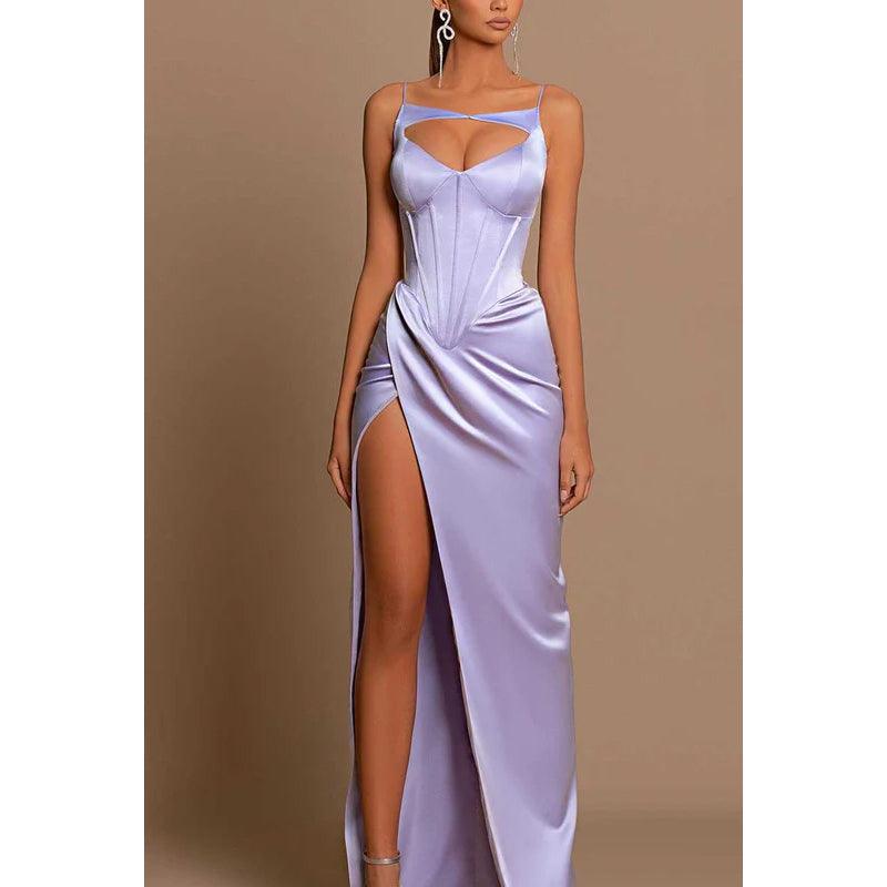 Langes Ball-/Abendkleid mit Spaghettiträgern und Schlitz