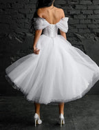 Simple A-Line Scoop Neck Sleeveless Tea Length Satin Bridal Gowns With Solid Color Wedding Dresses