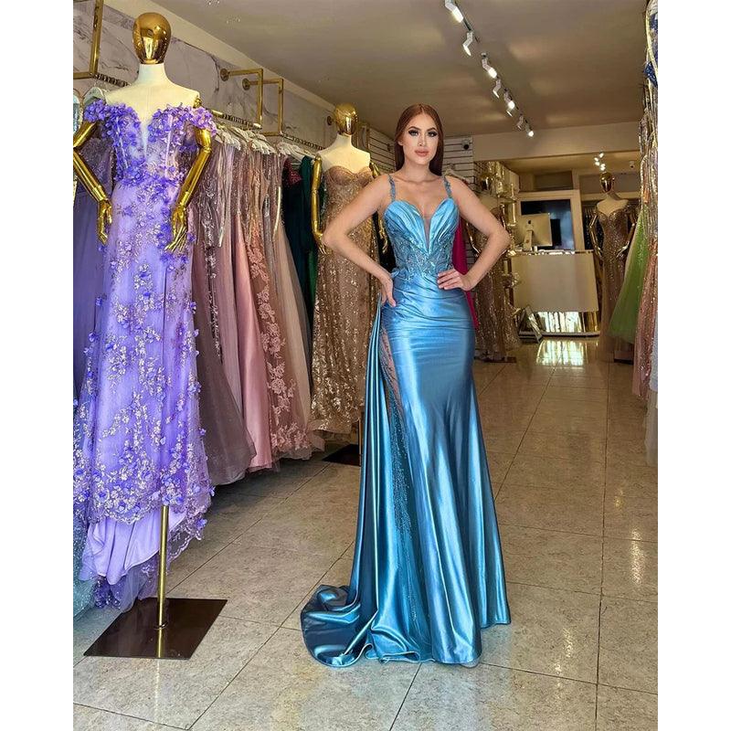 Vestido de fiesta largo de satén con encaje y lentejuelas fruncidas 