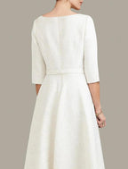 Elegantes High Low V-Ausschnitt Asymmetrische Länge Polyester 3/4 Ärmel mit Perlen Mutter der Braut Kleid
