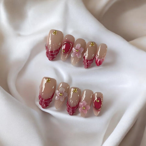 Fleur Fuchsia Handmade gel false nails press on nails