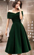 Grünes Samt Off Shoulder Vintage Stil Brautjungfernkleid, Teelanges Partykleid