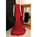 Glamouröses und dramatisches ärmelloses Abend- und Partykleid im Meerjungfrauen-Stil mit Pailletten