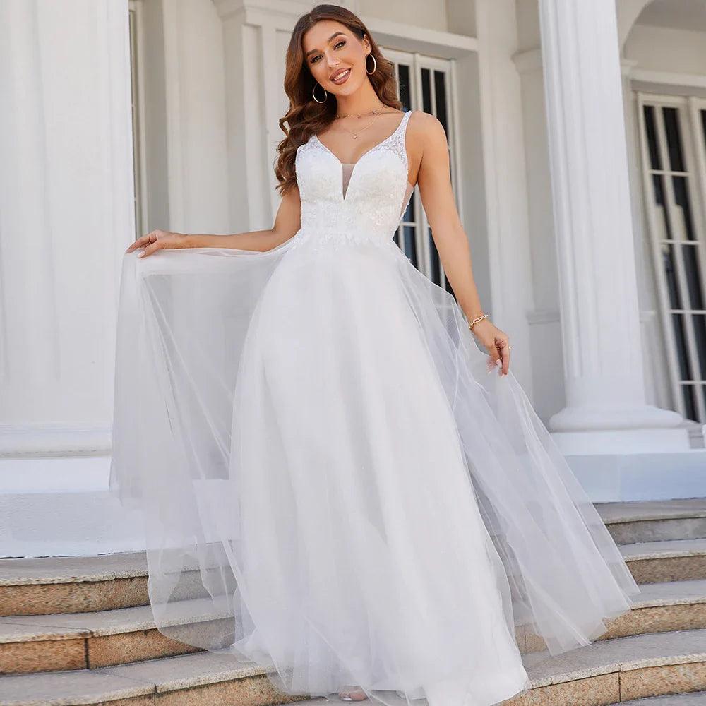 Hochzeitskleid mit tiefem V-Ausschnitt, ärmellos, Applikationen, weicher Tüll, A-Linie, Brautkleider 