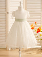 Vestido de niña de las flores de primera comunión color marfil con encaje 