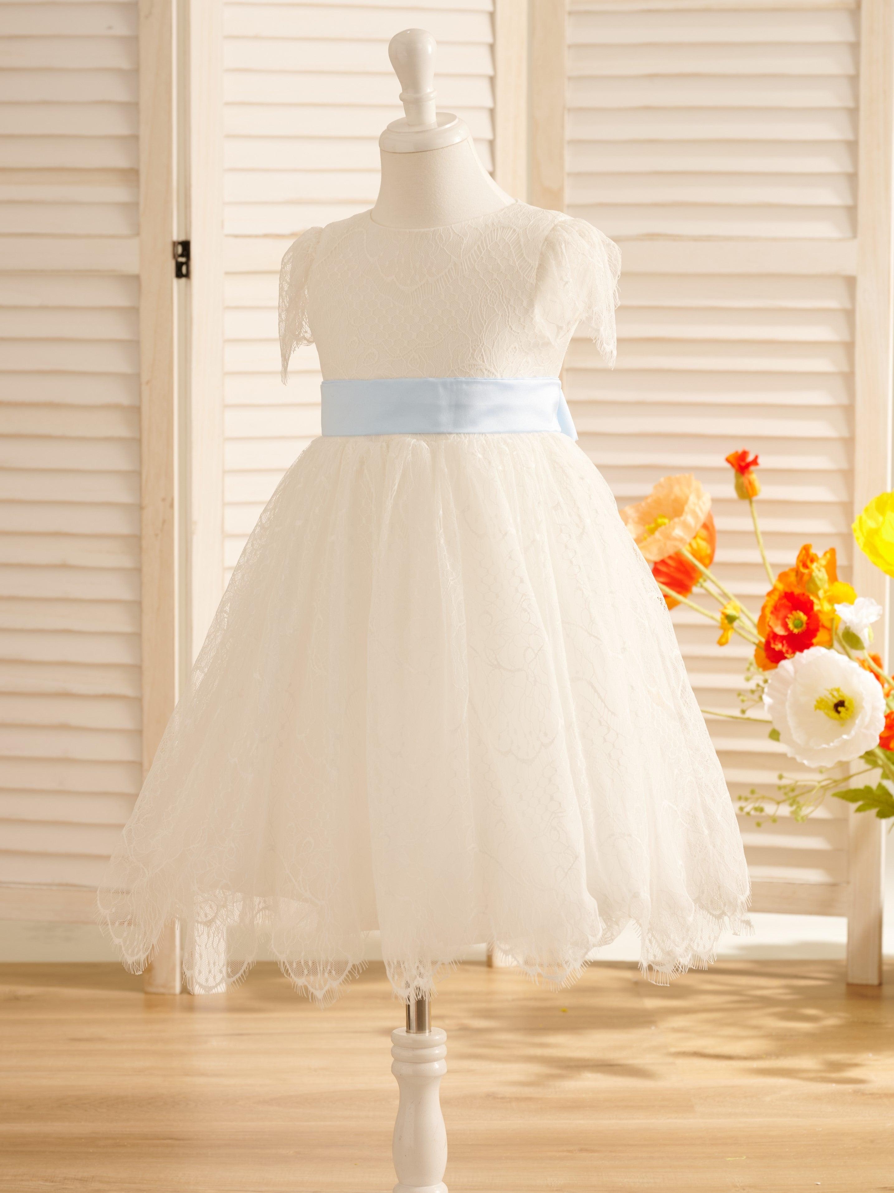 Vestido de niña de las flores de primera comunión color marfil con encaje 