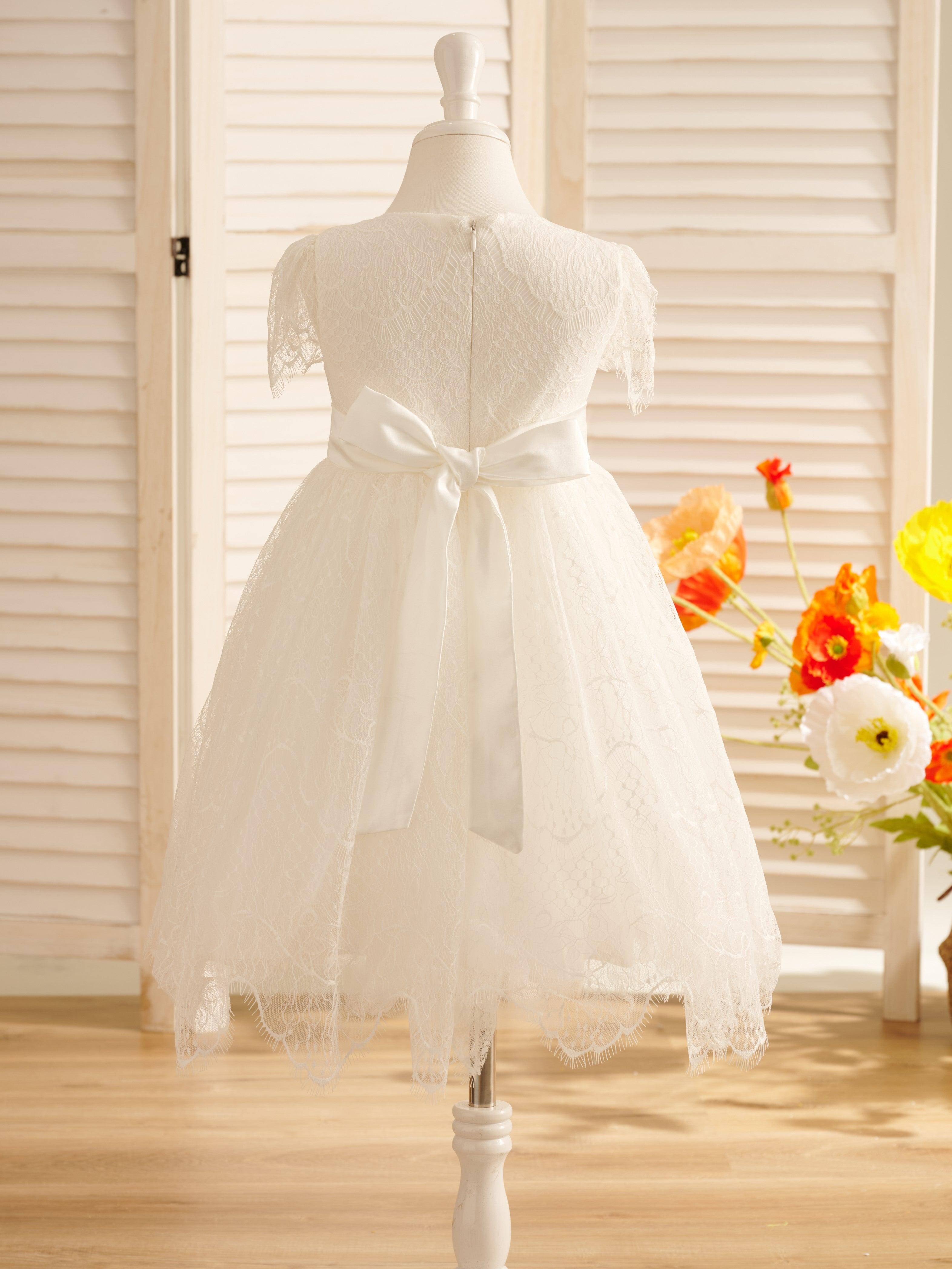 Vestido de niña de las flores de primera comunión color marfil con encaje 