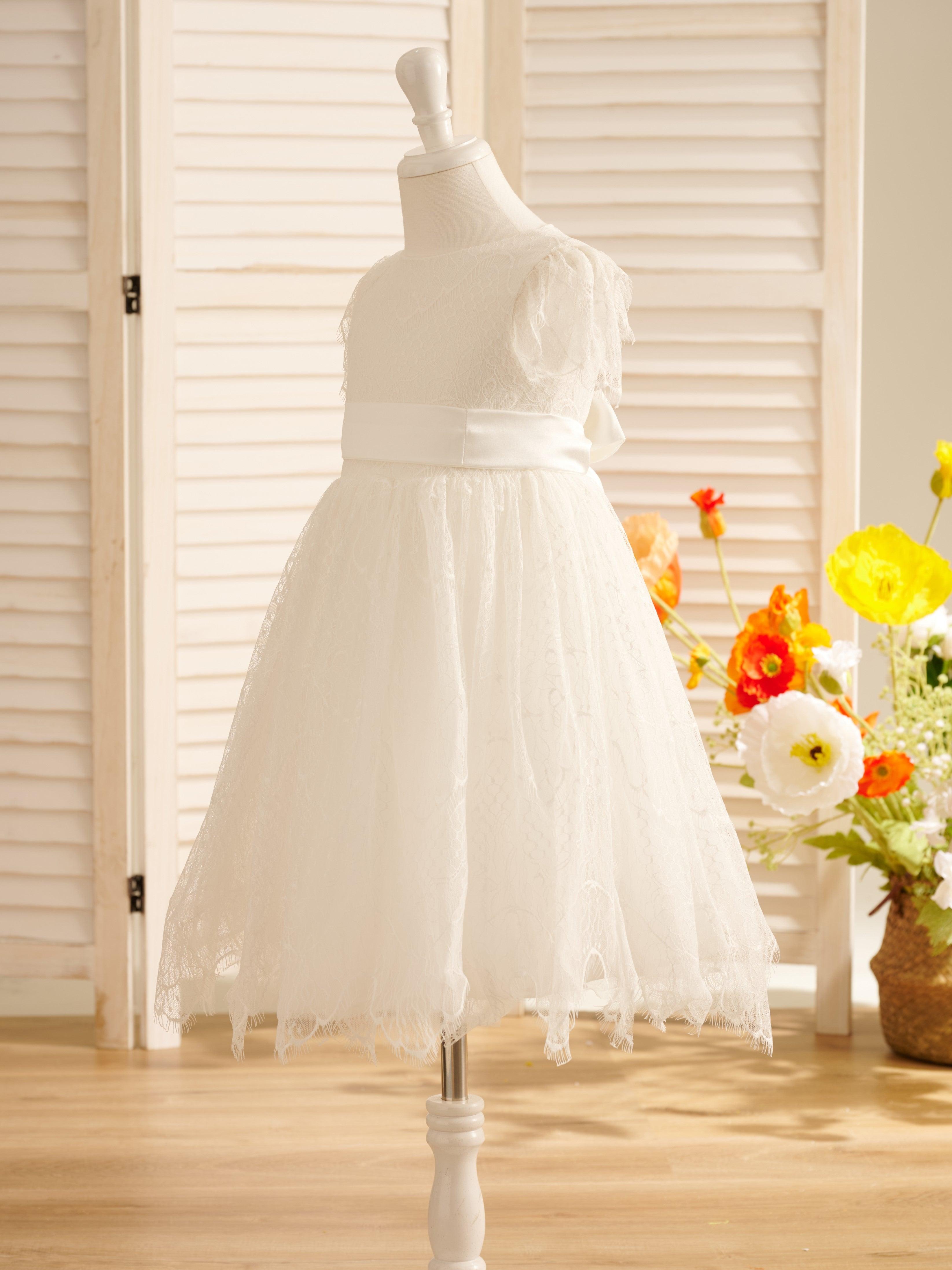 Vestido de niña de las flores de primera comunión color marfil con encaje 