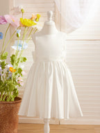 Elegantes A-Linien-Satin-Kleid mit V-Rücken und Schleife, knielang, Blumenmädchenkleid