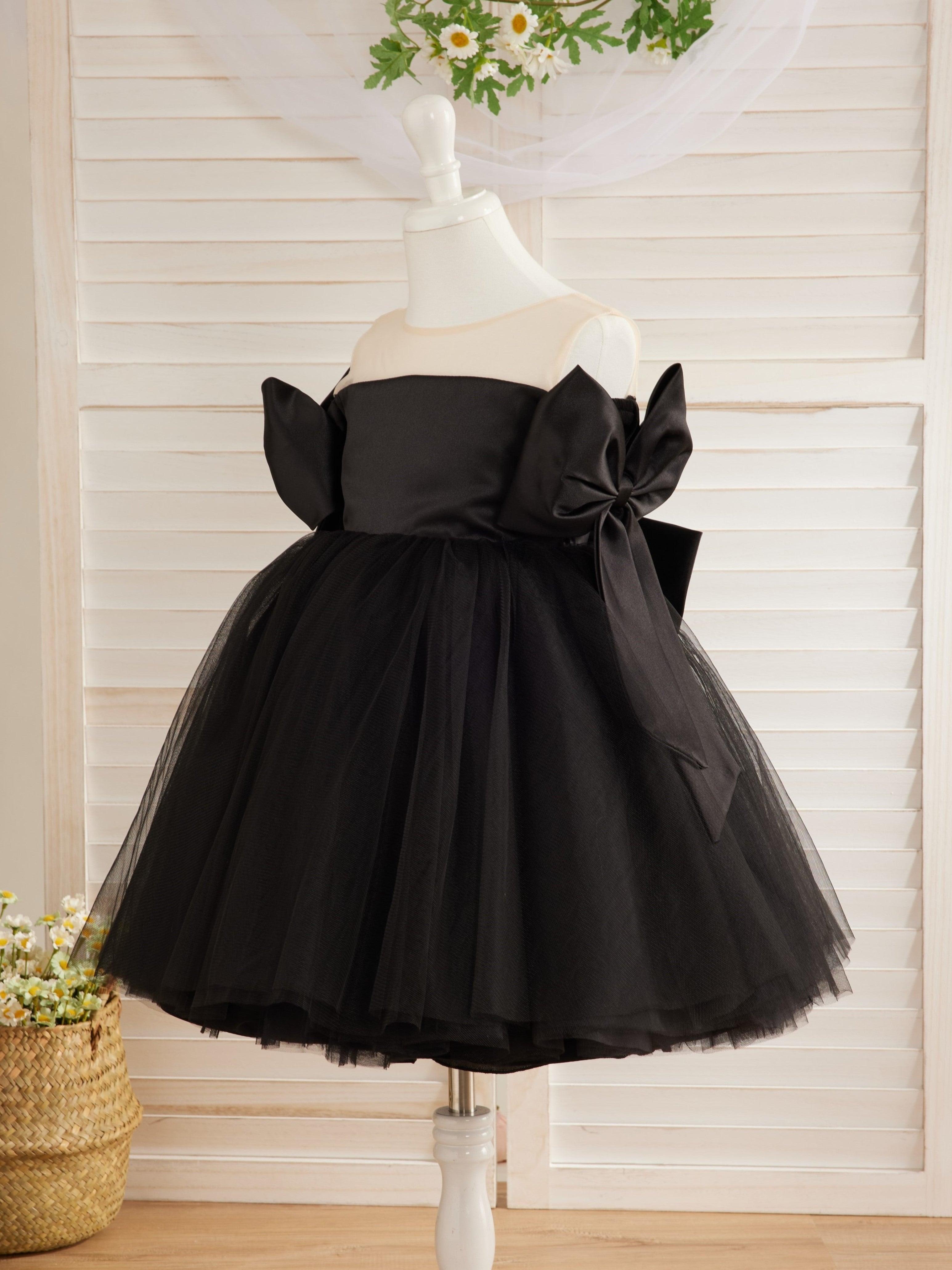Vestido de tul negro hasta la rodilla con hombros descubiertos para niña 