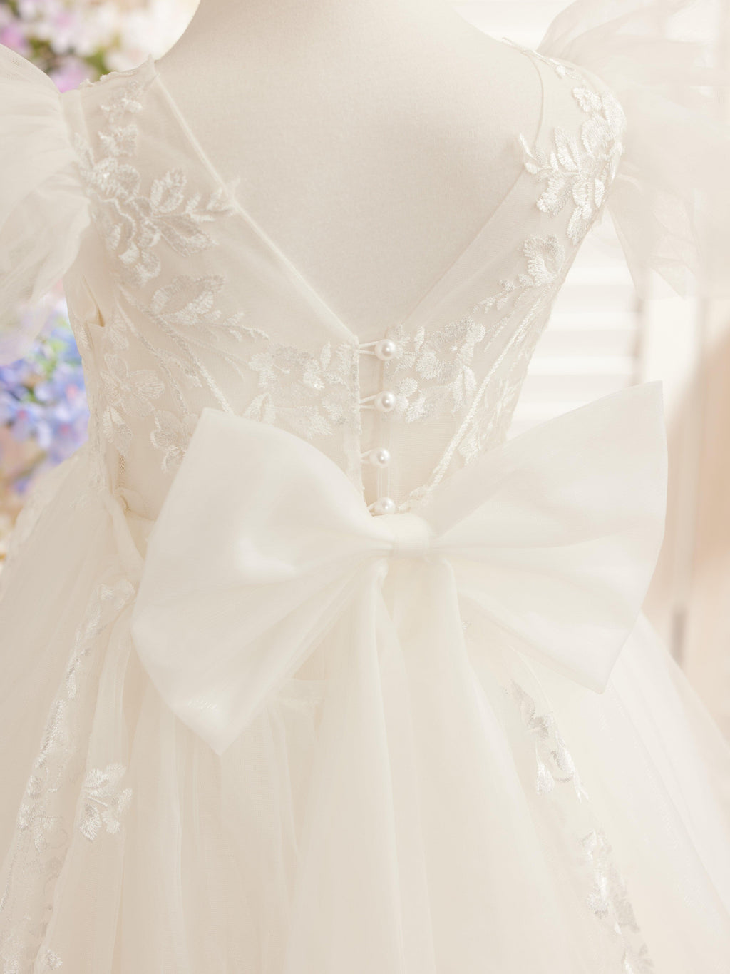 Vestido de niña de las flores con cola larga y tul con encaje desmontable 