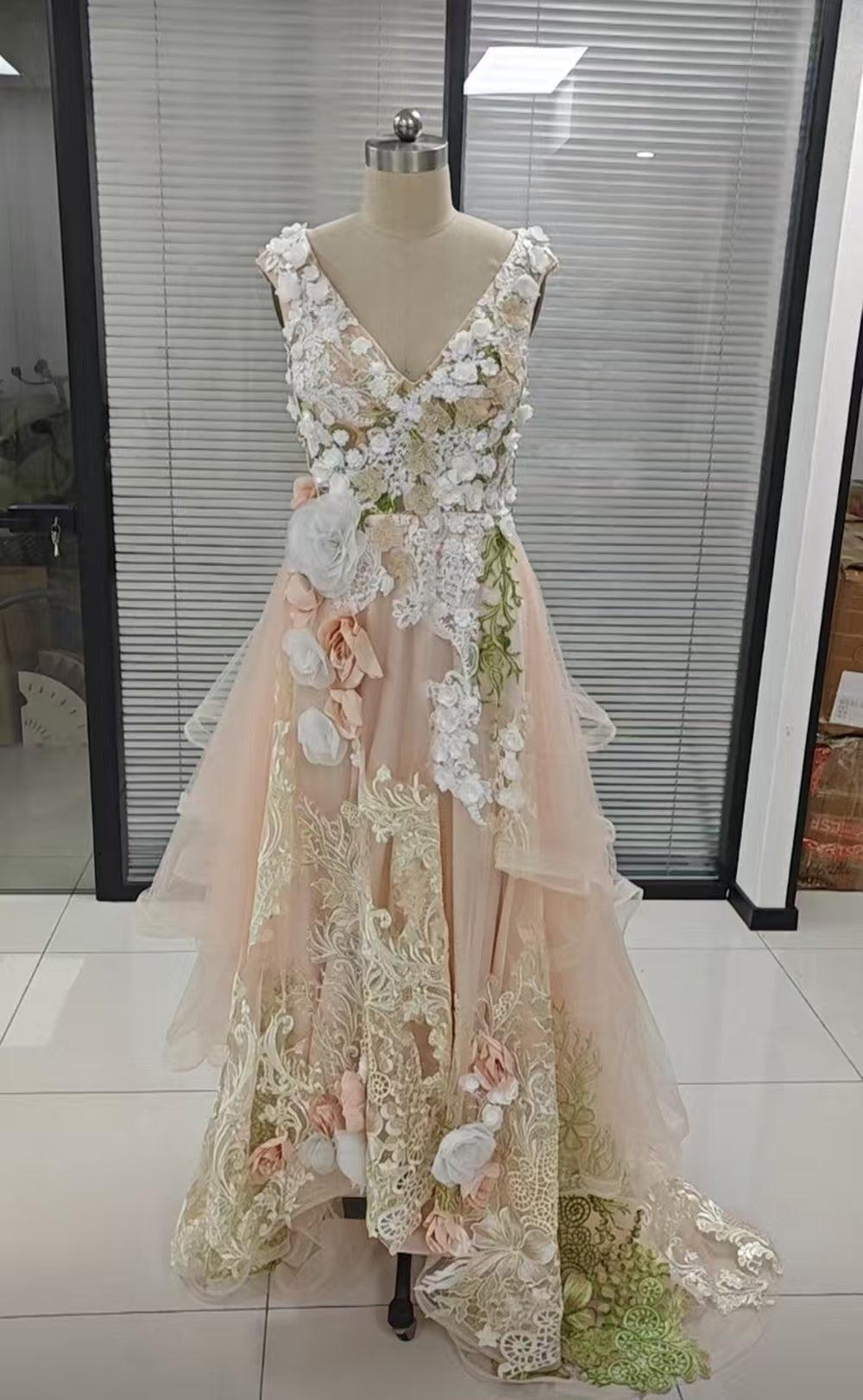 NumberSea Elegantes Tüll A-Linie V-Ausschnitt Blumenspitze Brautkleid MW1009