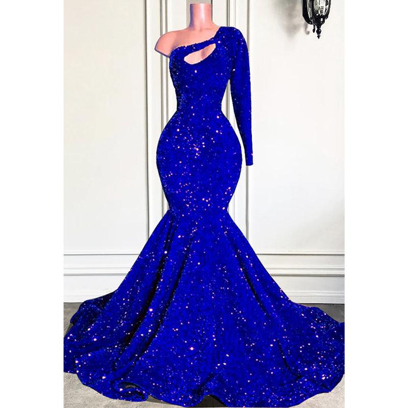 Einzigartiges Ballkleid mit glitzernden Pailletten und langen Ärmeln 