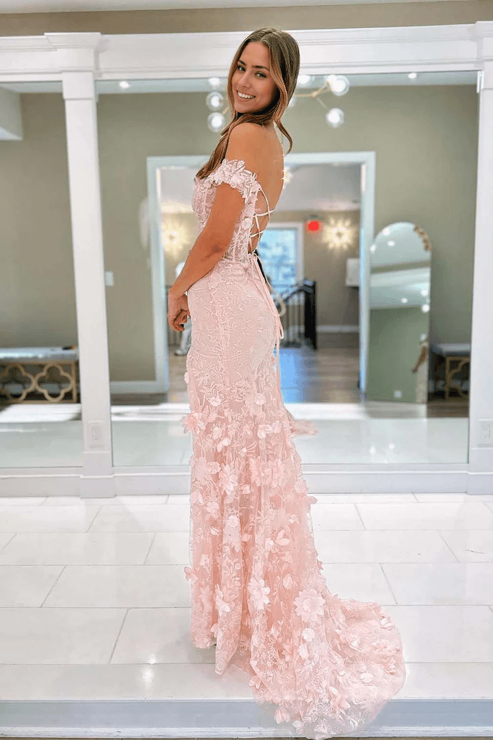 Vestido de fiesta con corpiño de corsé transparente y flores