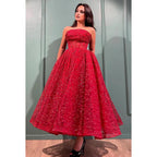 Glamouröses und dramatisches Ballkleid in A-Linie, bedruckt, schulterfrei, ärmellos