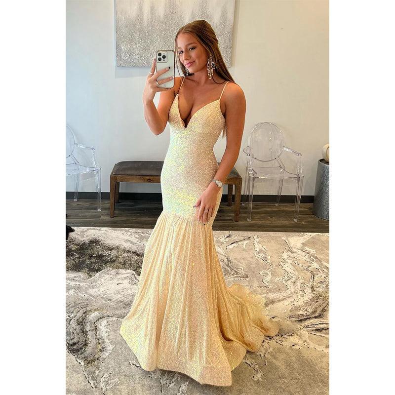 Vestido de fiesta de sirena con escote en V pronunciado y lentejuelas brillantes