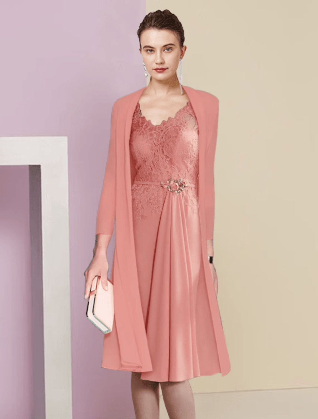 Vestido de dos piezas para madre de la novia, estilo tubo/columna, estilo formal, para invitada de boda, estilo vintage, elegante, con escote en V, largo hasta la rodilla, de gasa, con encaje, mangas 3/4, chaqueta, con pliegues y broche de cristal.