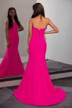Vestido de fiesta ajustado sin tirantes con volante