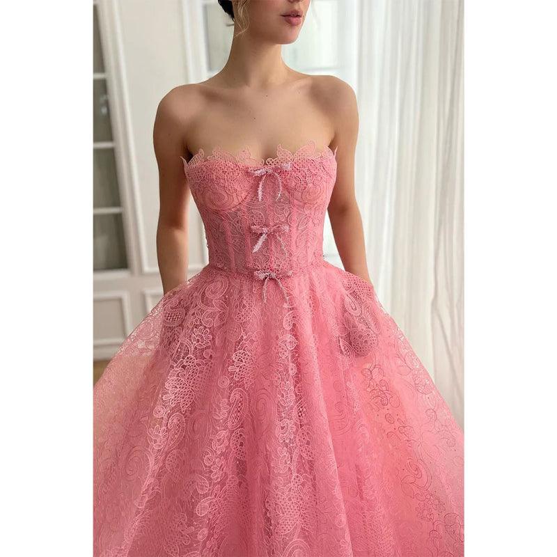 Vestido de fiesta de graduación de noche con escote en forma de A de tul, sin tirantes y bolsillos 
