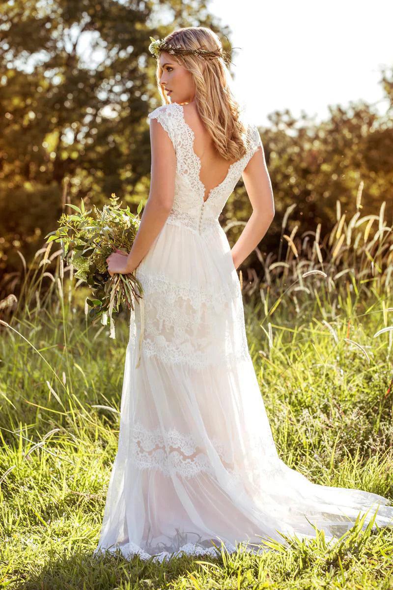 Vestido de novia con escote en V, manga larga, apliques de encaje y tul