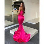 Vestido de fiesta sencillo de sirena con tirantes finos