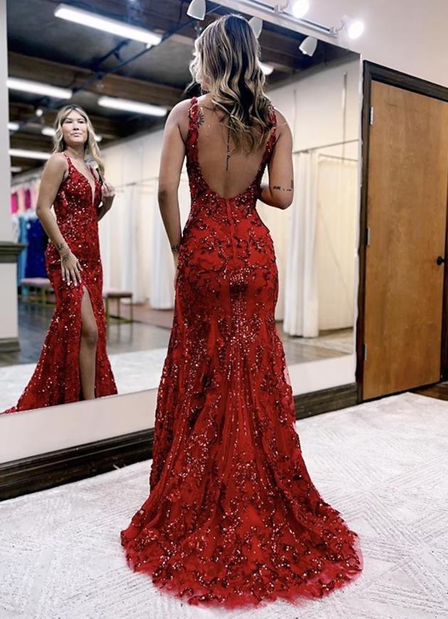 Meerjungfrau/Trompete Ballkleider Sparkle &amp; Shine Kleid Formelles Sweep/Pinselzug Ärmellos V-Ausschnitt Pailletten Rückenfrei mit Pailletten