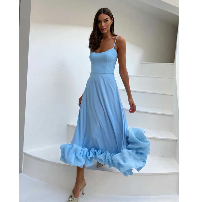Vestidos de noche formales largos con tirantes finos y volantes redondos 