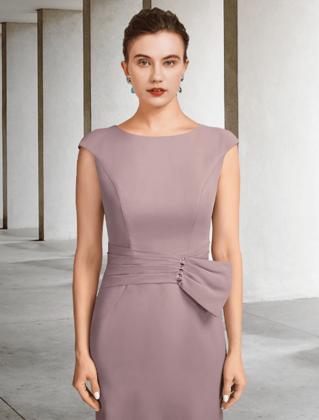 Vestido de dos piezas para madre de la novia, estilo columna/vestido estilo iglesia, talla grande, elegante, cuello joya, largo hasta la rodilla, de gasa, encaje, manga corta, chaqueta incluida, vestidos con faja/cinta, broche de cristal