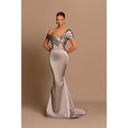 Vestido de noche formal de sirena plisado con hombros descubiertos único