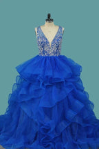 Vestidos de quinceañera de tul con escote en V y corte A
